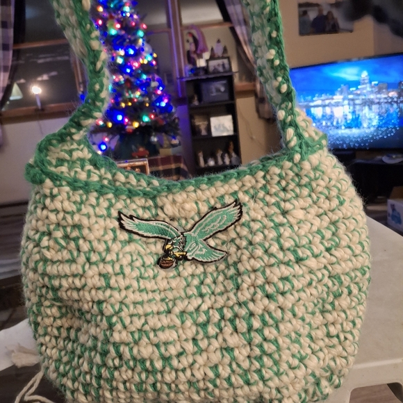 Crocheted Philadelphia Eagles Purse - Picture 2 of 5